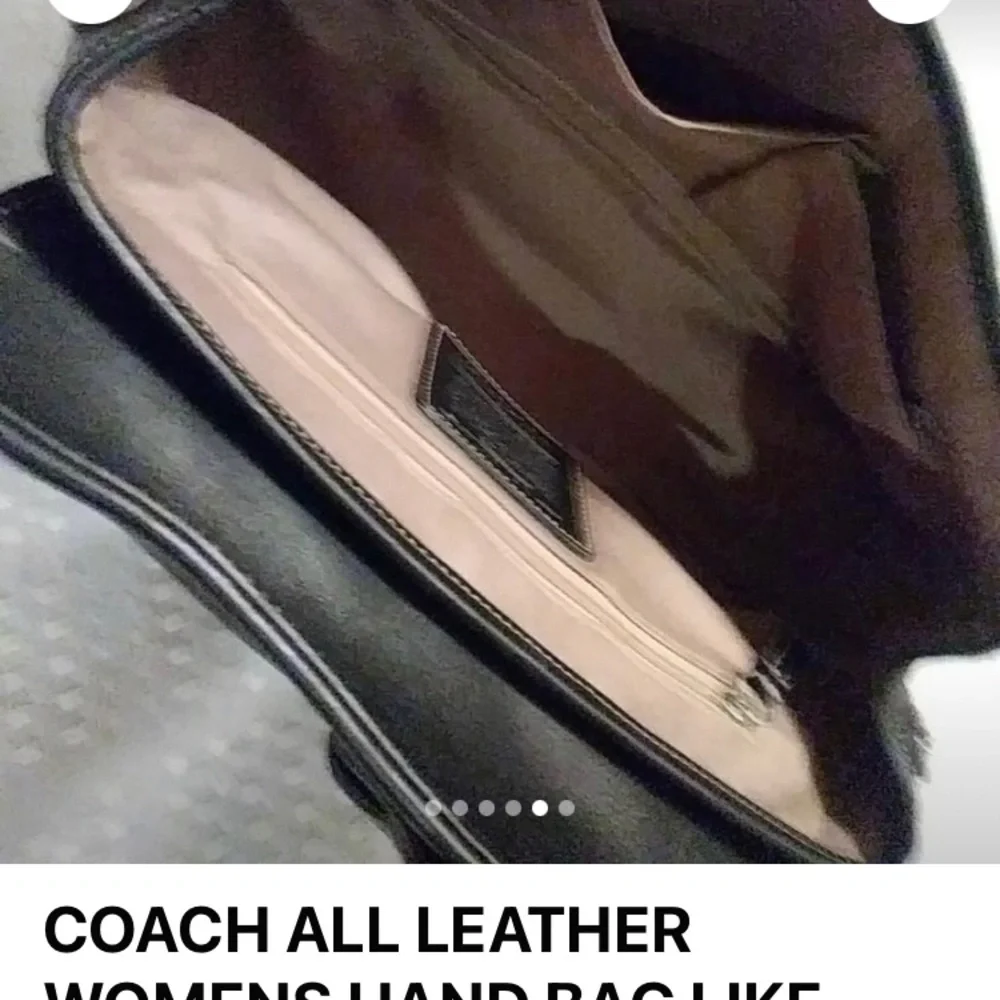 Coach Satchel Pocketbook - Picture 5 of 6